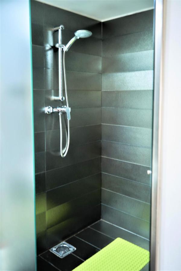Apartamento Via Augusta 153 Barselona Dış mekan fotoğraf