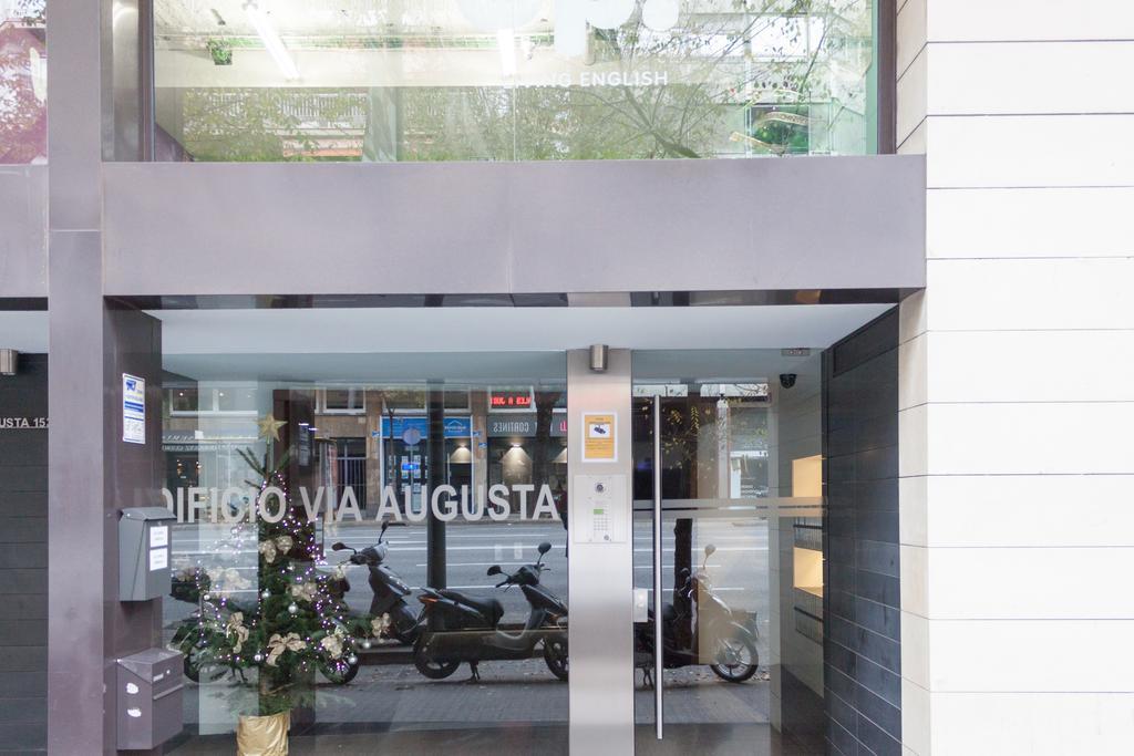 Apartamento Via Augusta 153 Barselona Dış mekan fotoğraf